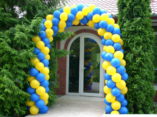 Свадебная арка из воздушных шаров: варианты оформления и способы создания своими руками